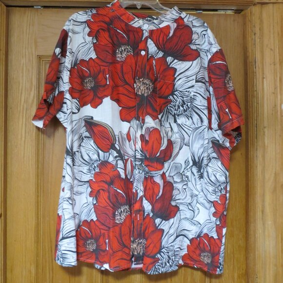 Red floral print Hawaiian style men's shirt - Picture 1 of 6